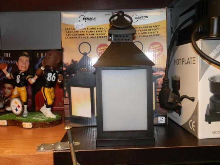 Lantaarn nieuw led camping, Huis en Inrichting, Woonaccessoires | Kandelaars en Kaarsen, Nieuw, Kunststof, Zwart, Rood, Ophalen of Verzenden