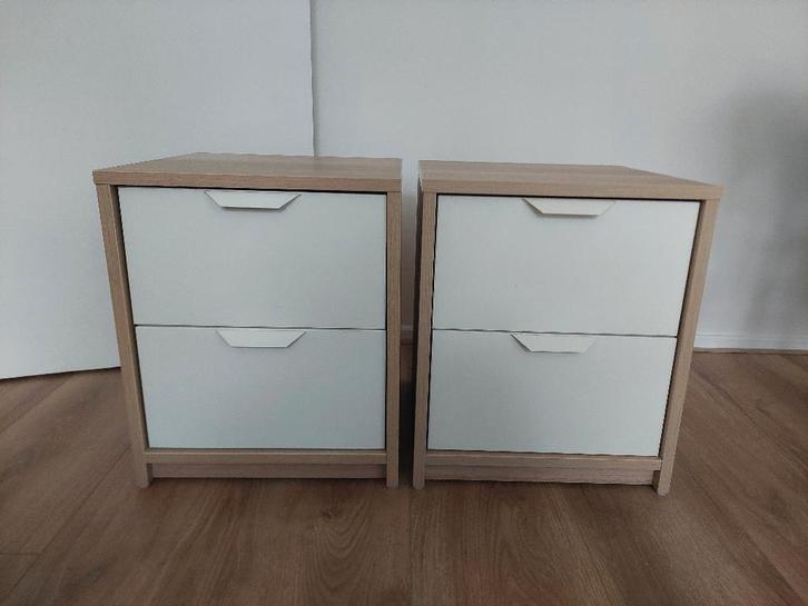 2 Nachtkastjes Ikea aksvoll, Huis en Inrichting, Slaapkamer | Nachtkastjes, Zo goed als nieuw, Minder dan 55 cm, Minder dan 45 cm