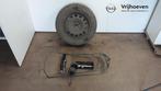 Krikset + reservewiel van een Opel Combo (Combo 18-), Ophalen of Verzenden, 3 maanden garantie, Gebruikt, Opel