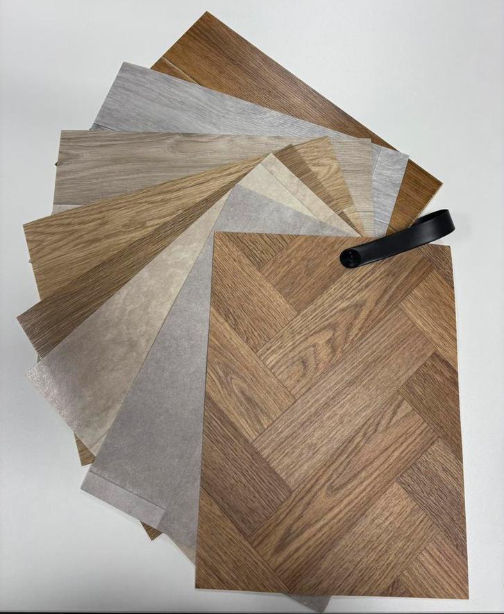 Vinyl rollen 4 meter breed, op maat te snijden. Merk:tarket, Huis en Inrichting, Stoffering | Vloerbedekking, Nieuw, Vinyl, Wit