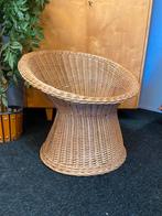 Vintage rotan kuipstoeltje jaren 60/70 retro riet stoel, Bruin, Riet of Rotan, Zo goed als nieuw, Nvt