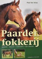 Paul de Vries: Paardenfokkerij - dekken, dracht, geboorte, Ophalen of Verzenden, Zo goed als nieuw, Paarden of Pony's