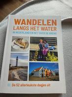 boek: wandelen langs het water 52 uitjes, Ophalen of Verzenden, Zo goed als nieuw