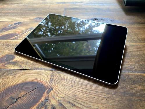 iPad Pro (2021) M1 256 gb samen met toetsenbord en pencil, Computers en Software, Apple iPads, Zo goed als nieuw, Apple iPad, Wi-Fi