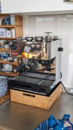 Lelit Espressomachine met molen, Witgoed en Apparatuur, Koffiezetapparaten, 10 kopjes of meer, Koffiebonen, Afneembaar waterreservoir