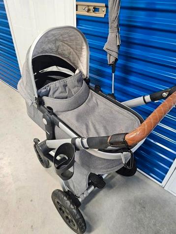 >>ZGAN Joolz kinderwagen/ grijs/ helemaal compleet/netjes  beschikbaar voor biedingen