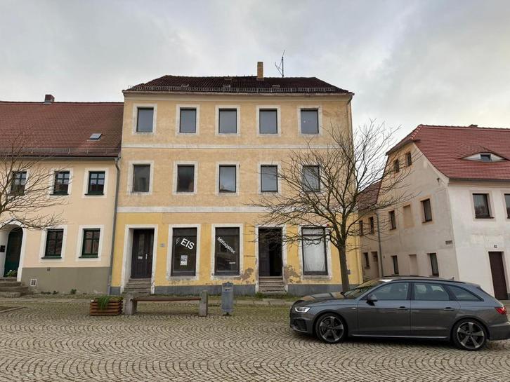 Giga pand 450m2 midden op mooi marktplein dui Reichenbach/ol, Vakantie, Vakantiehuizen | Duitsland, Dorp, Groepsaccommodatie