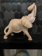 Vintage groot spekstenen Olifant beeld, Huis en Inrichting, Ophalen, Gebruikt