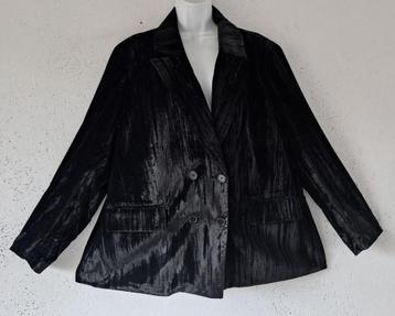 NIeuw Prachtig Zwart Fluwelen YESTA Blazer Mt 3- 50/52 beschikbaar voor biedingen