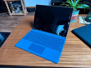 Microsoft Surface Pro 3, Linux Mint! i3, 4GB, 64GB *BARSTEN* beschikbaar voor biedingen