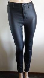 nieuwe STRADIVARIUS lederlook broek, Legging, Maat 36/38 (S), Verzenden, Zwart