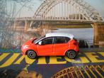 bburago  renault captur, Ophalen of Verzenden, Gebruikt, Auto, Overige merken