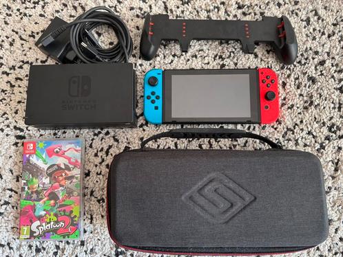 Nintendo Switch met spel, tas en grip, Spelcomputers en Games, Spelcomputers | Nintendo Switch, Gebruikt, Switch 2019 Upgrade