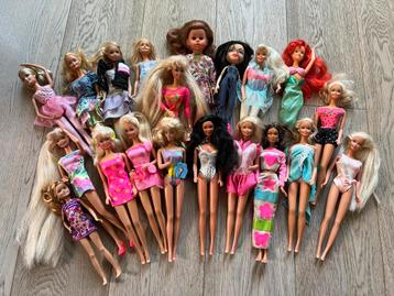 Barbies en poppen lot beschikbaar voor biedingen