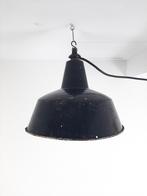 Emaille hanglamp, Brocante, werklamp, Antiek en Kunst, Ophalen