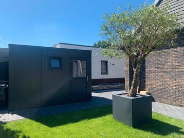 Geïsoleerde en onderhoudsvrije schuur  beschikbaar voor biedingen