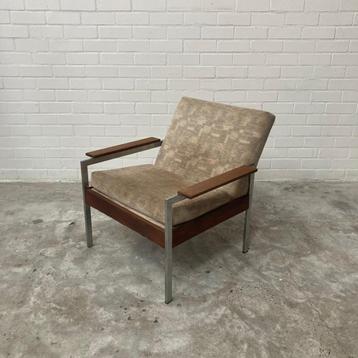 Vintage jaren 60 design fauteuil stoel beschikbaar voor biedingen