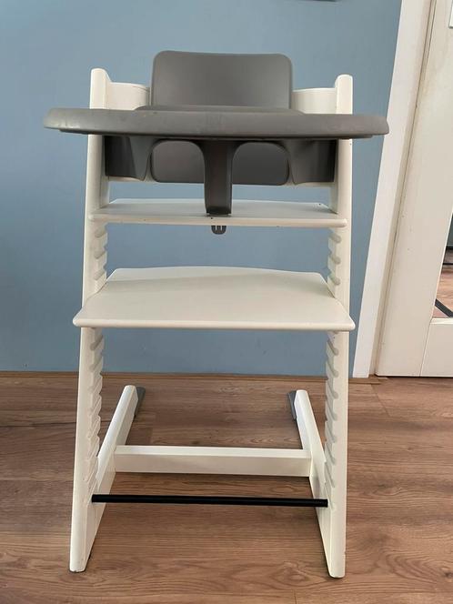 Stokke Tripp Trapp Kinderstoel– Inclusief Babyset &Tafelblad, Kinderen en Baby's, Kinderstoelen, Gebruikt, Meegroeistoel, Ophalen