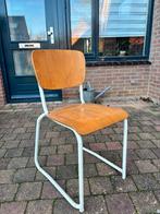 Vintage schoolstoel / industriële stoel, Huis en Inrichting, Stoelen, Ophalen, Gebruikt, Bruin, Vijf, Zes of meer stoelen