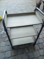 Leuk klein kastje op wieltjes met drie plankjes, Huis en Inrichting, Kasten | Overige, Ophalen