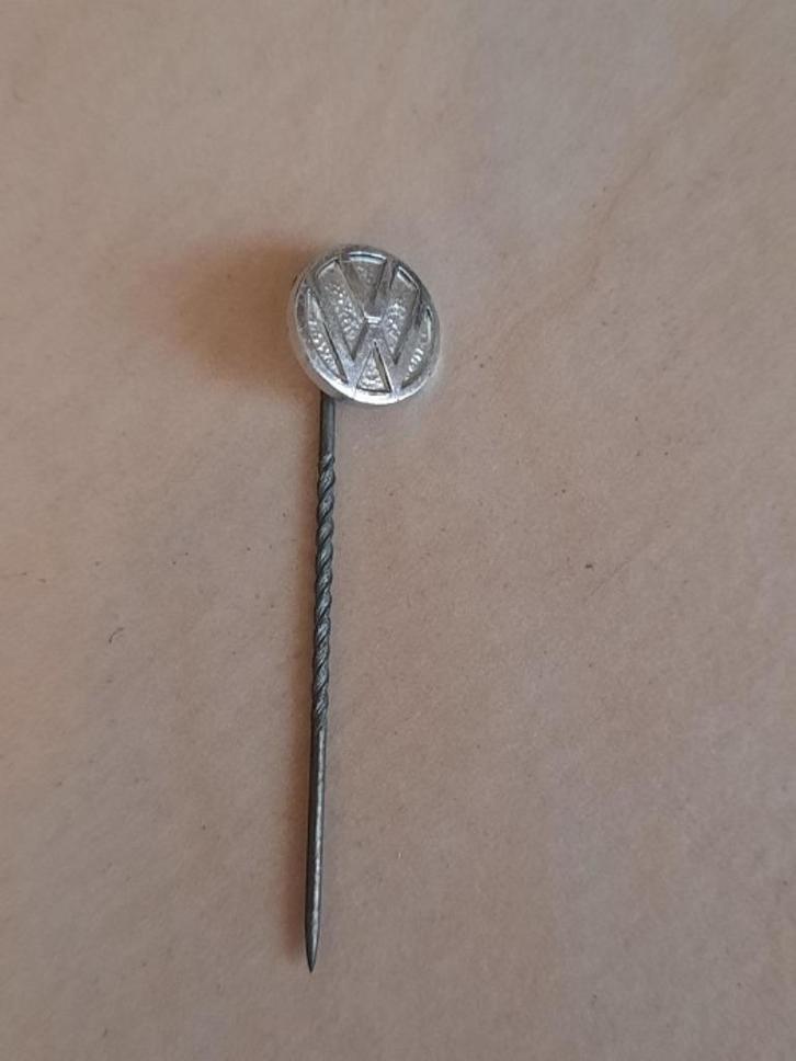 Speldjes Automerken Volkswagen - Wolseley, Verzamelen, Speldjes, Pins en Buttons, Gebruikt, Speldje of Pin, Transport, Ophalen of Verzenden