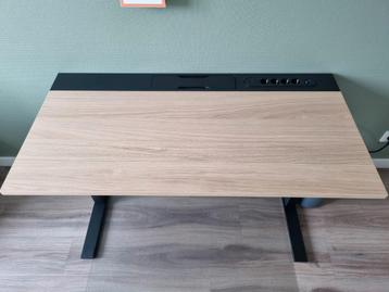 Nieuw bureaublad en insteekmodule Mittzon (Ikea) 120x60 beschikbaar voor biedingen