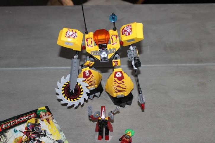 lego expo force assuly tiger 8113, Kinderen en Baby's, Speelgoed | Duplo en Lego, Zo goed als nieuw, Lego, Complete set, Ophalen of Verzenden