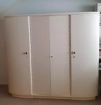 Vintage Franse kast met rondingen, Antiek en Kunst, Antiek | Meubels | Kasten, Ophalen
