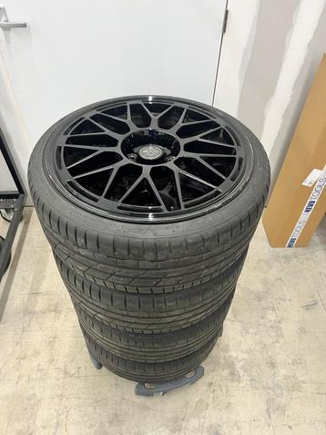 19 inch Fondmetal EVO9 zomerset Mini F56 beschikbaar voor biedingen