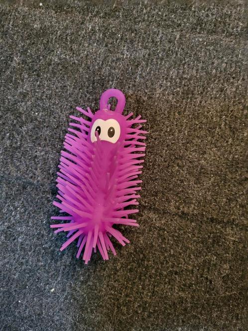 lichtgevende paarse worm sensorisch speelgoed, Kinderen en Baby's, Kinderspulletjes, Zo goed als nieuw, Ophalen of Verzenden
