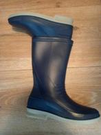 Kinderschoenen en 1 set regen laarzen, Ophalen of Verzenden, Zo goed als nieuw, Laarzen