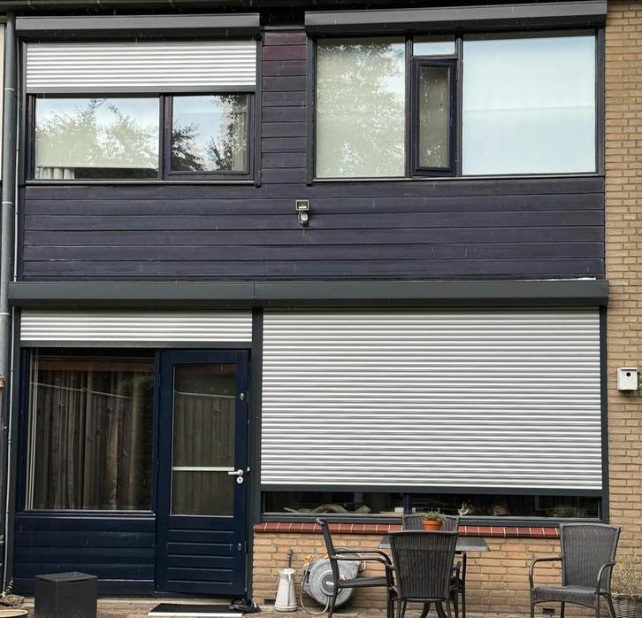 4 Aluminium Rolluiken - Zilvergrijs/Antraciet - Elektrisch, Doe-het-zelf en Verbouw, Rolluiken, Zo goed als nieuw, 200 cm of meer