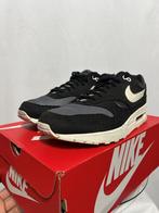 BIJNA NIEUW! Maat 45 - Nike Air Max 1 By You Black White, Overige kleuren, Verzenden, Nike, Nike