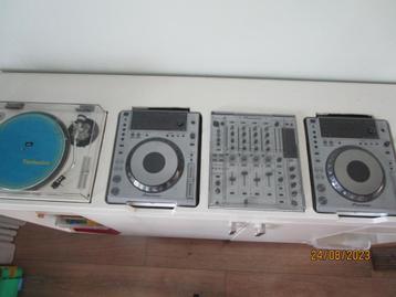 DJ sets & draaitafels