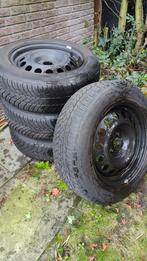 winterbanden met zwarte velgen. Merk Vredenstein, Auto-onderdelen, Banden en Velgen, Ophalen, Banden en Velgen, 17 inch, Winterbanden