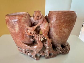 ART DECO vintage zeer apart speksteen beeldje beeld CHCS beschikbaar voor biedingen