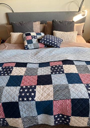 Clayre & Eef bedsprei ster/streep 260 x 180 incl 2 kussens beschikbaar voor biedingen