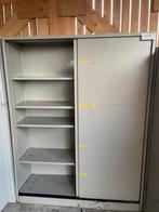Stalen schuifdeur kast, Huis en Inrichting, Kasten | Roldeurkasten en Archiefkasten, Ophalen, Minder dan 50 cm, Gebruikt, Meerdere deuren