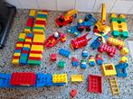 Lego duplo 52 basisblokken +popje auto's duikboot helikopter, Kinderen en Baby's, Speelgoed | Duplo en Lego, Ophalen of Verzenden