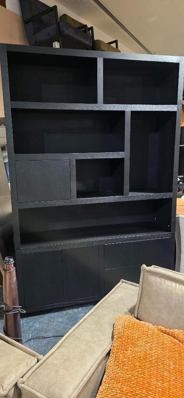 Opbergkast / Vakkenkast – Zwart - 150 cm B SHOWMODEL !  beschikbaar voor biedingen