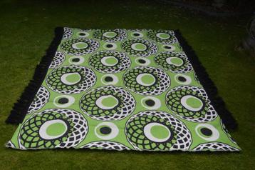 woondeken/ sprei groen, wit en zwarte ronde motieven 250cm beschikbaar voor biedingen