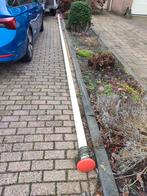 Vlaggenmast met kantelbare voetplaat, Ophalen