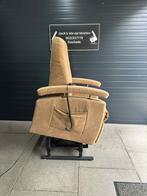 Sta op stoel merk fitform, Huis en Inrichting, Fauteuils, Ophalen, Minder dan 75 cm, Zo goed als nieuw, Stof