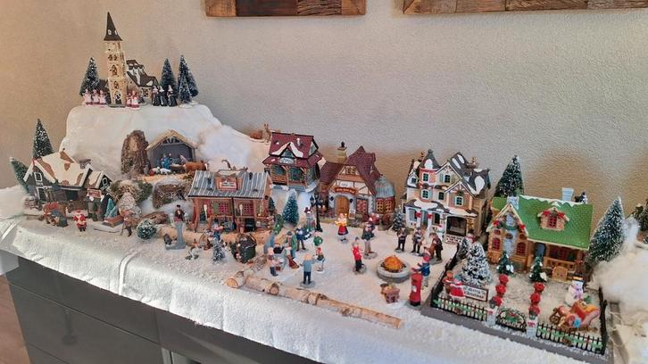 Lemax kerstdorp, Diversen, Kerst, Zo goed als nieuw, Ophalen