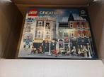 10255 Assembly Square (sealed), Kinderen en Baby's, Speelgoed | Duplo en Lego, Ophalen of Verzenden, Nieuw
