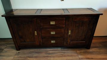 Dressoir Dark Mahogony beschikbaar voor biedingen