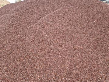 Lava 2/6mm voor prairie tuin en lava 0/3 bodemverbeteraar beschikbaar voor biedingen