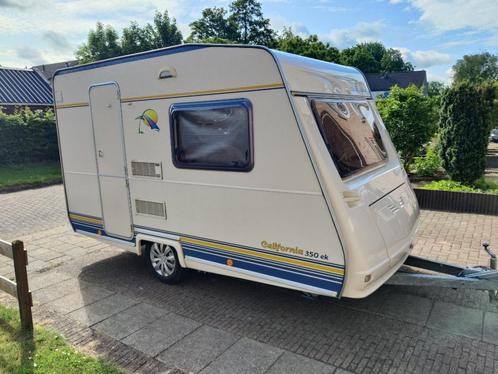 Compacte caravan Liberty California 350 EK met mover, Caravans en Kamperen, Caravans, Particulier, 500 - 750 kg, Rondzit, Caravelair