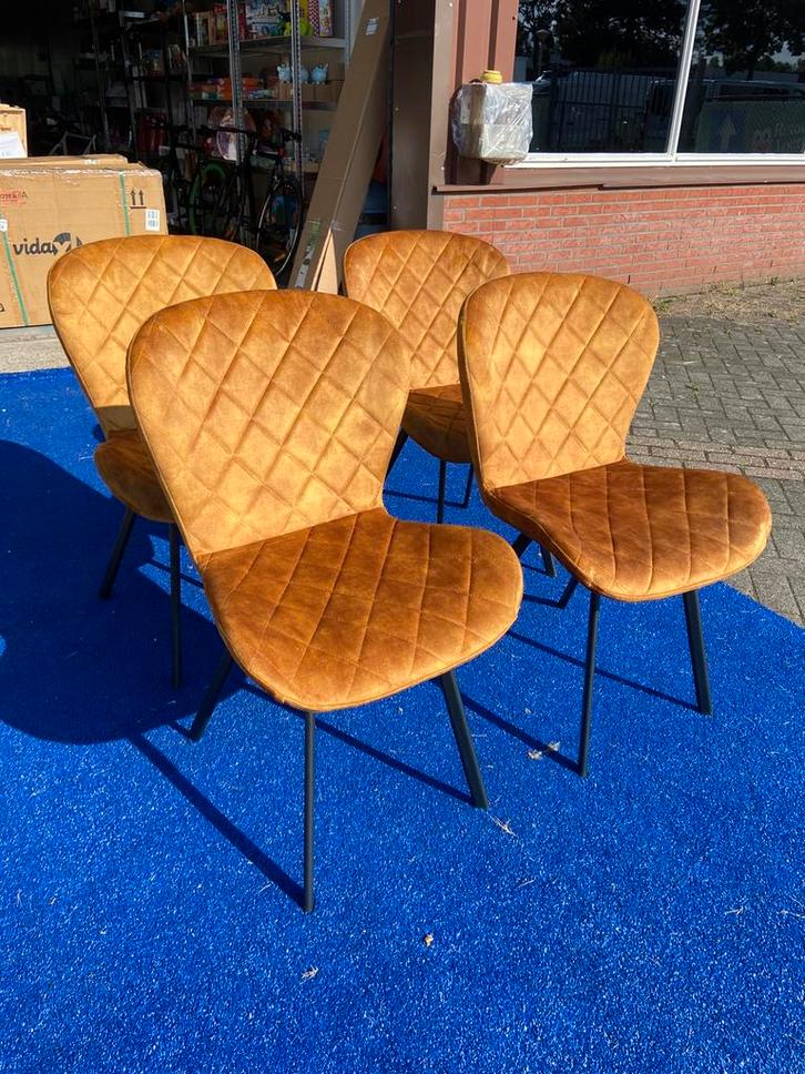 4 eetkamer stoelen 57bx52dx86h, Huis en Inrichting, Stoelen, Nieuw, Vier, Ophalen