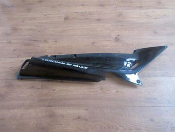 Kawasaki ZZR1100 kontpaneel R ZZR 1100 C achterkap kuipdeel beschikbaar voor biedingen